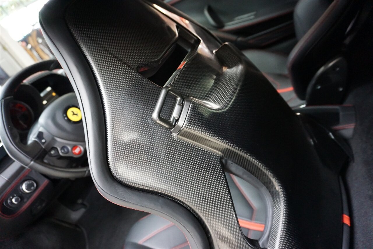 2013 Ferrari 458 Italia - Photo 50 - Naples, FL 34104