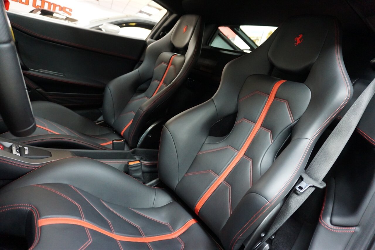 2013 Ferrari 458 Italia - Photo 11 - Naples, FL 34104