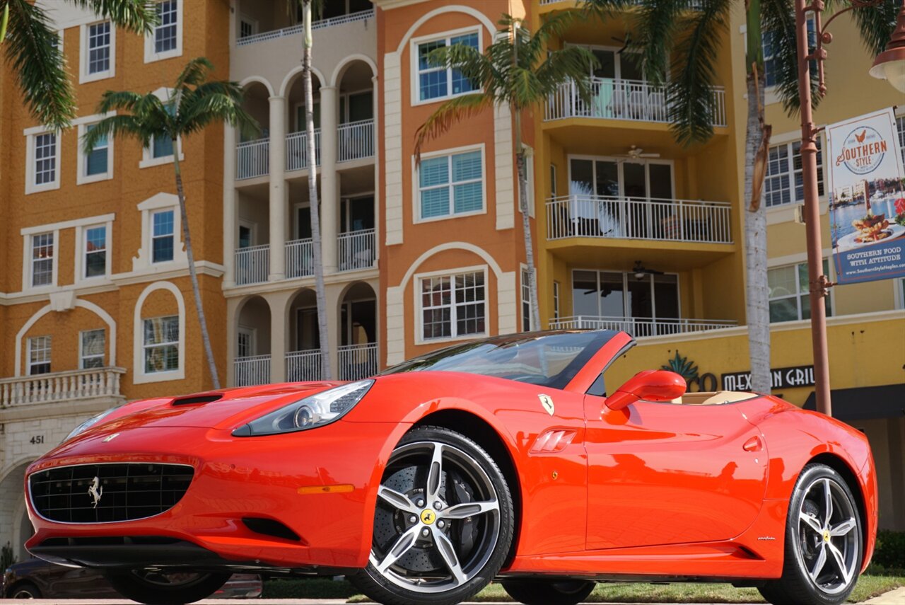 2014 Ferrari California   - Photo 37 - Naples, FL 34104