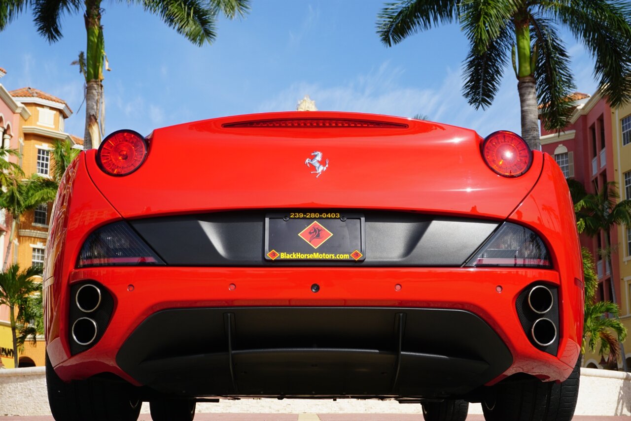 2014 Ferrari California   - Photo 52 - Naples, FL 34104