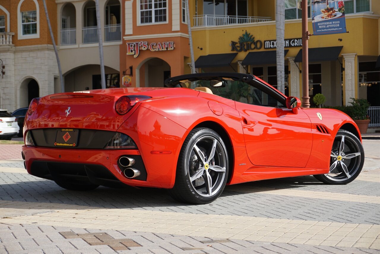 2014 Ferrari California   - Photo 36 - Naples, FL 34104