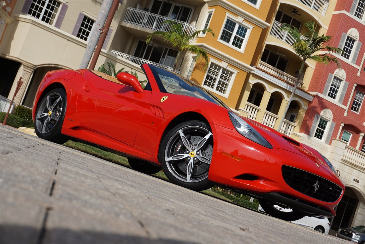 2014 Ferrari California   - Photo 67 - Naples, FL 34104