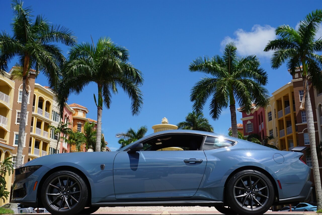 2024 Ford Mustang Dark Horse   - Photo 32 - Naples, FL 34104