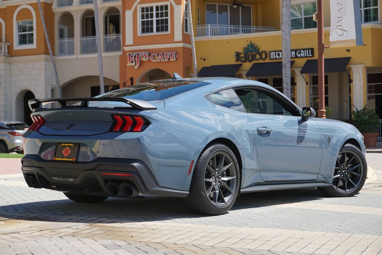 2024 Ford Mustang Dark Horse   - Photo 34 - Naples, FL 34104