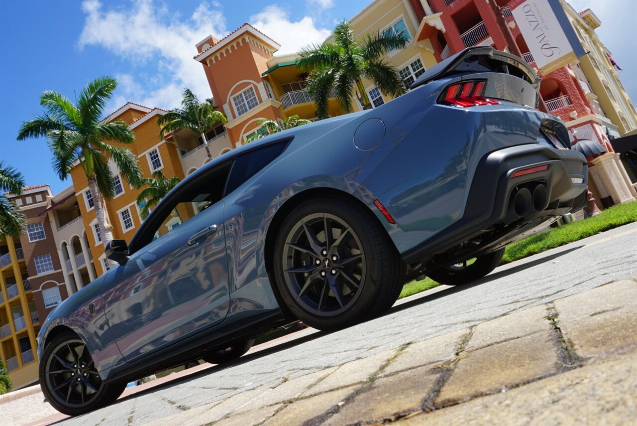 2024 Ford Mustang Dark Horse   - Photo 39 - Naples, FL 34104