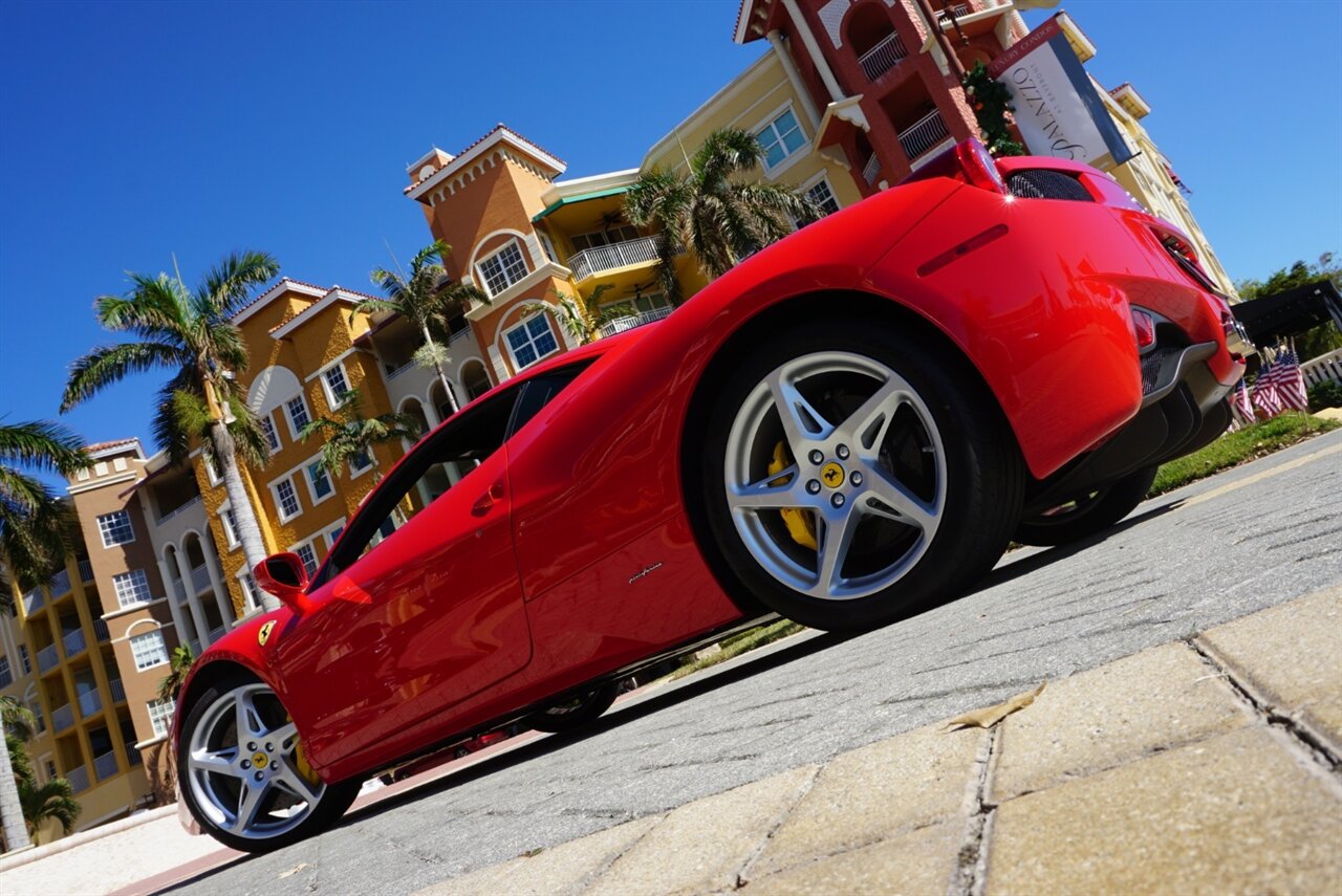 2010 Ferrari 458 Italia   - Photo 36 - Naples, FL 34104