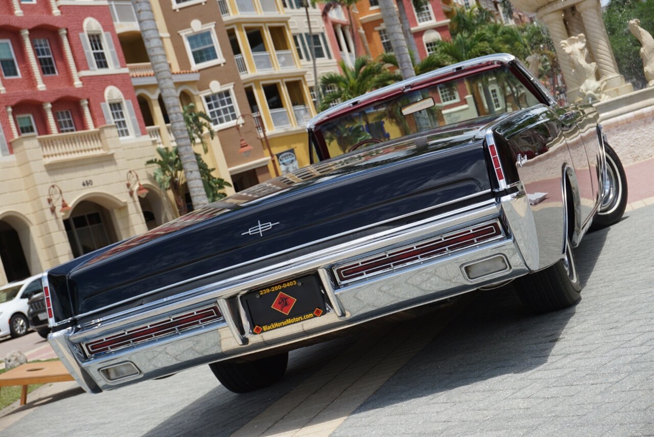 1967 Lincoln Continental Convertible   - Photo 68 - Naples, FL 34104