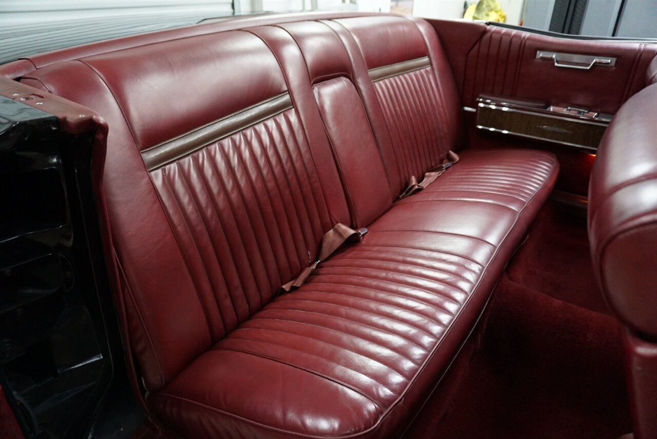 1967 Lincoln Continental Convertible   - Photo 22 - Naples, FL 34104