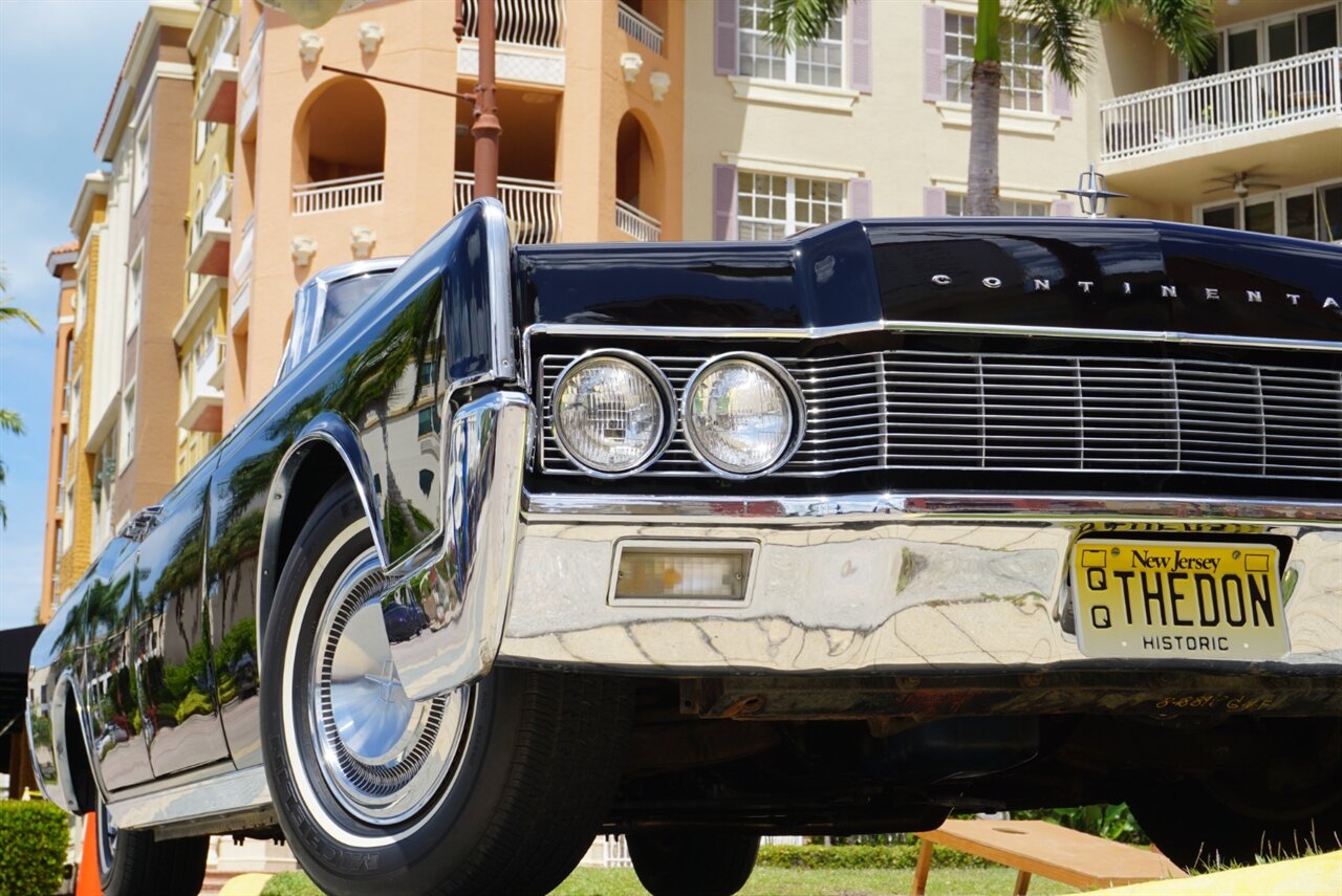 1967 Lincoln Continental Convertible   - Photo 24 - Naples, FL 34104