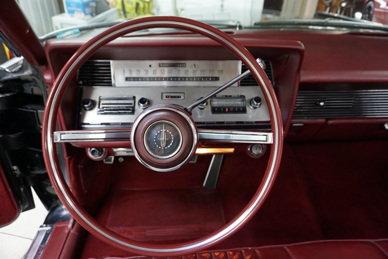 1967 Lincoln Continental Convertible   - Photo 12 - Naples, FL 34104