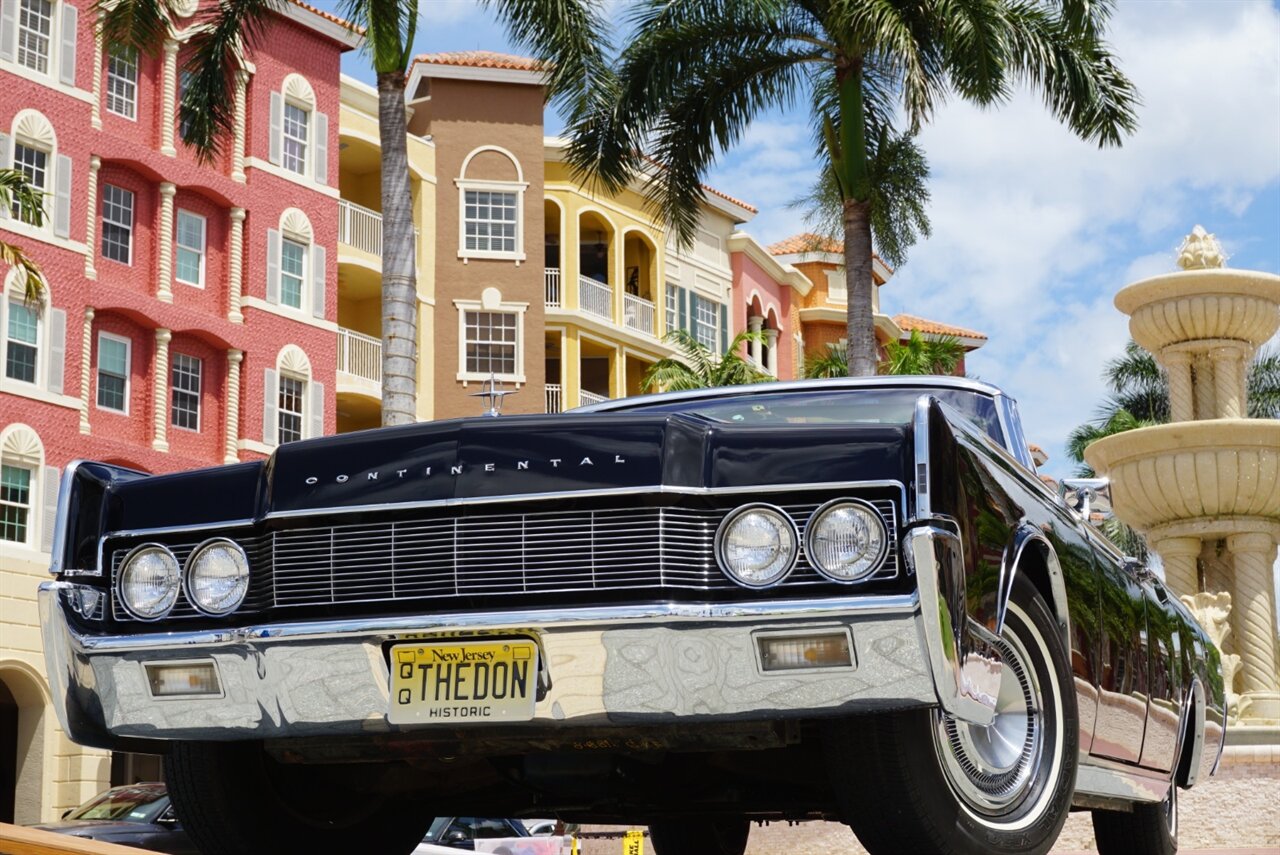 1967 Lincoln Continental Convertible   - Photo 54 - Naples, FL 34104