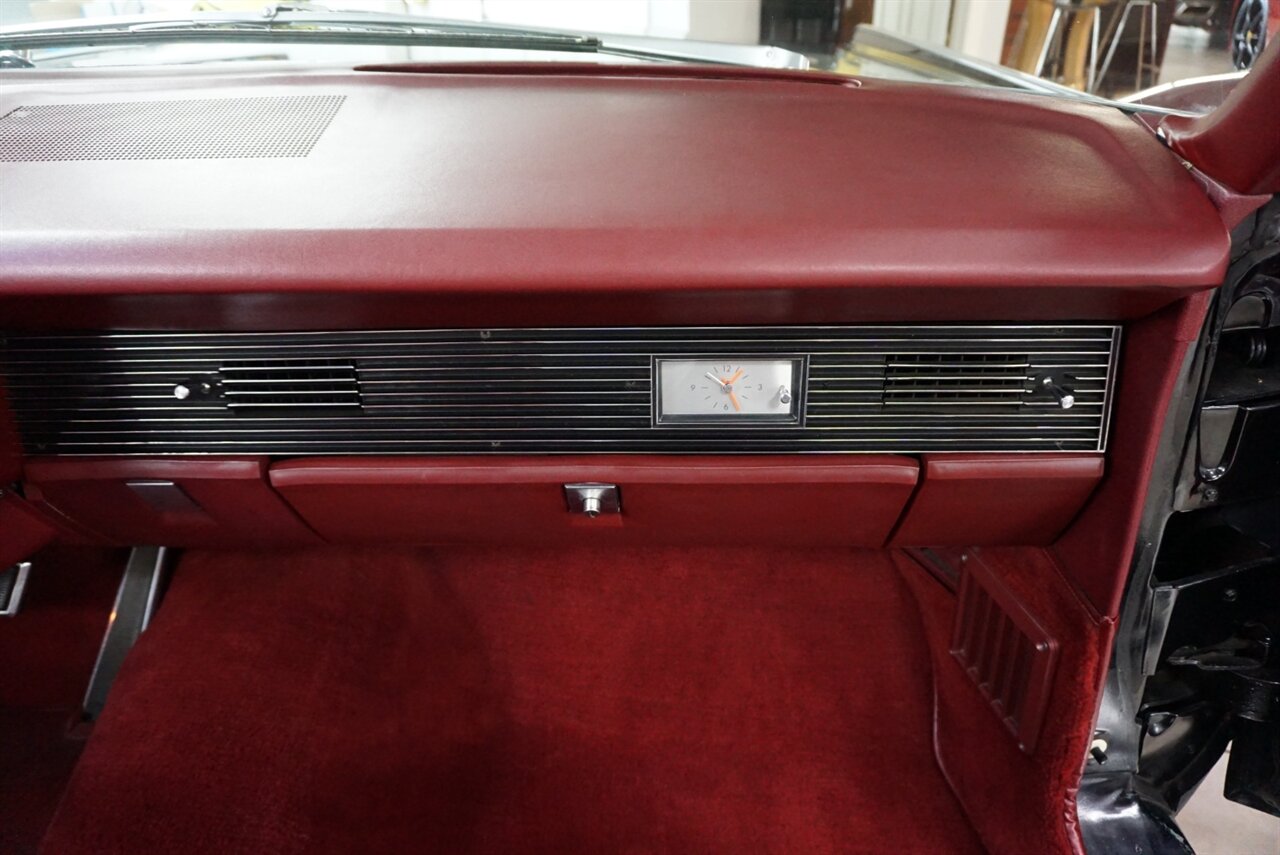 1967 Lincoln Continental Convertible   - Photo 15 - Naples, FL 34104