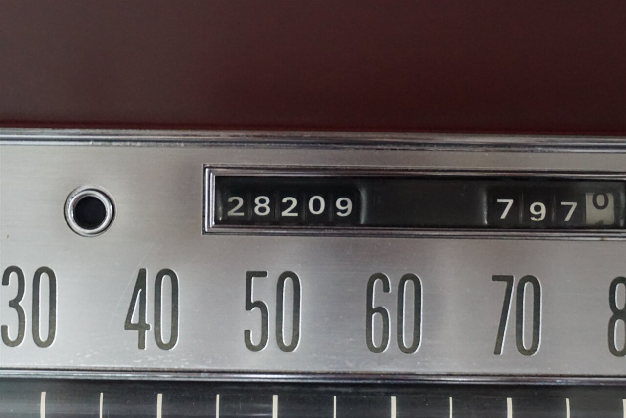 1967 Lincoln Continental Convertible   - Photo 4 - Naples, FL 34104