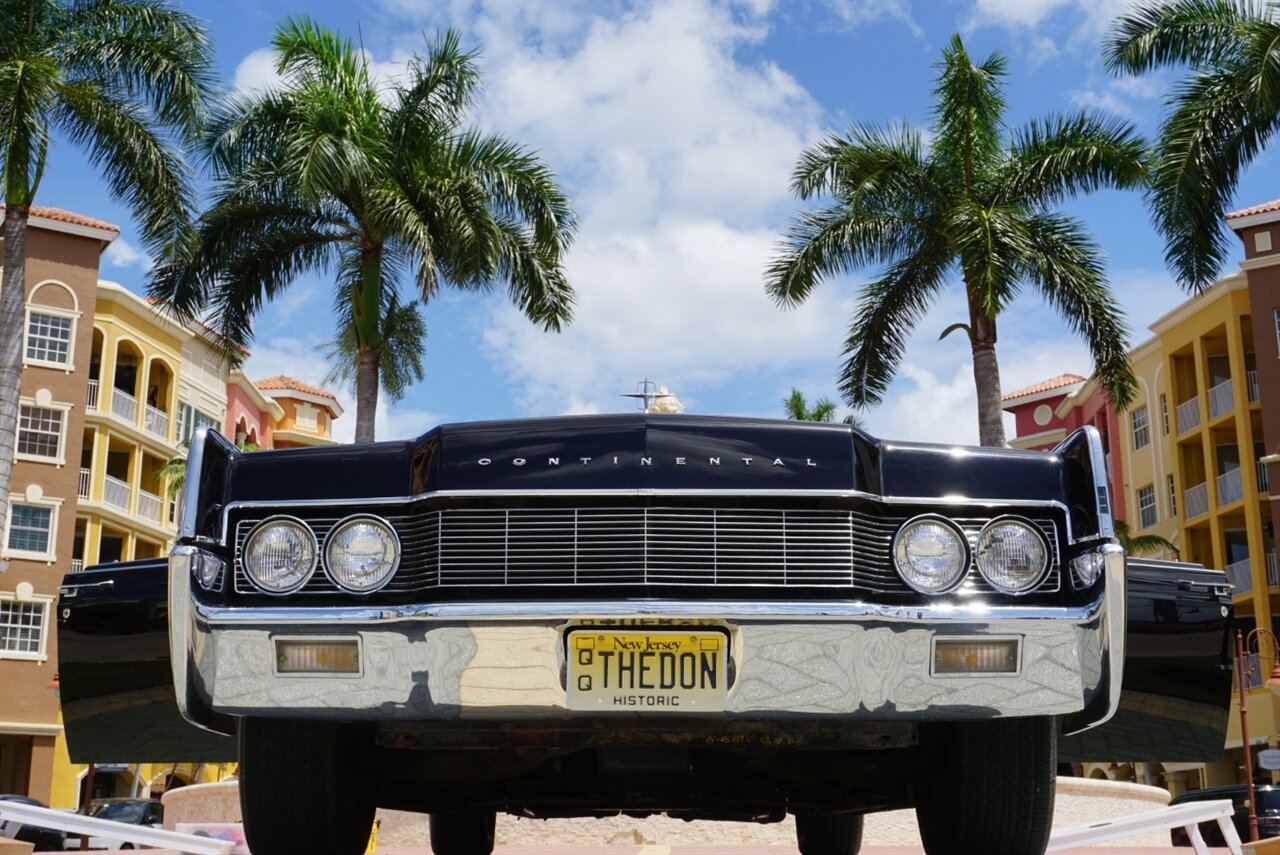 1967 Lincoln Continental Convertible   - Photo 31 - Naples, FL 34104