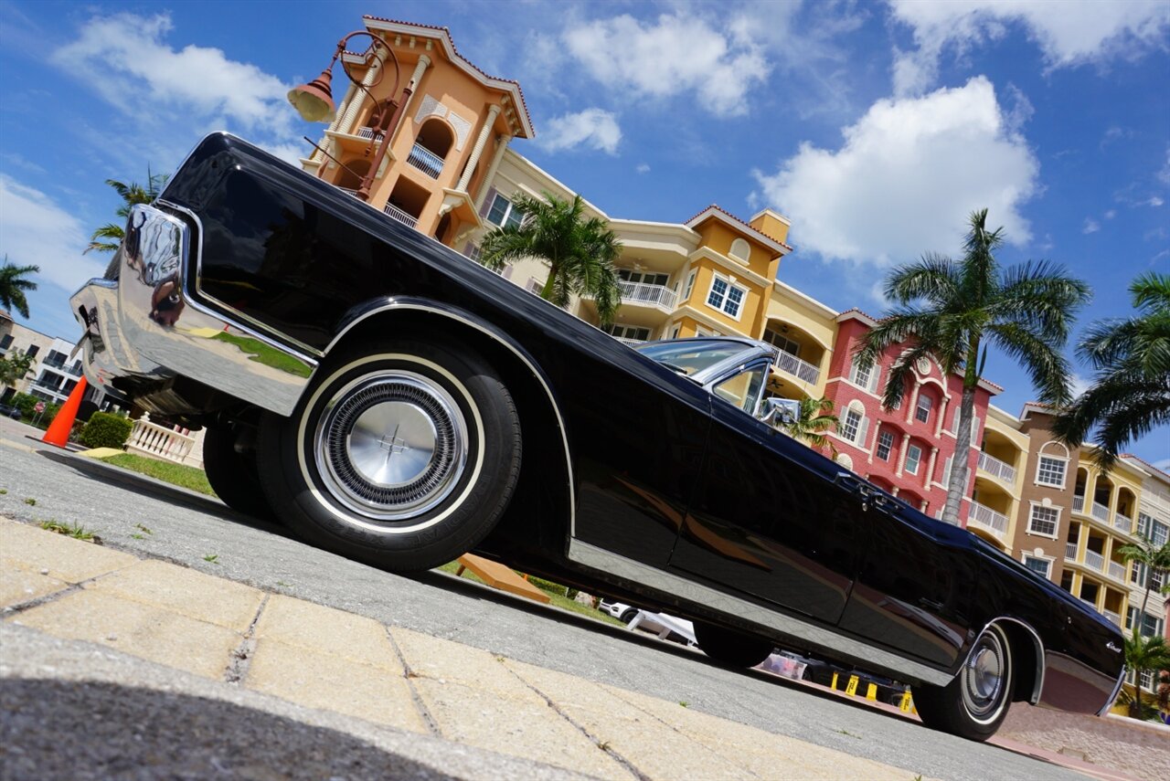 1967 Lincoln Continental Convertible   - Photo 57 - Naples, FL 34104