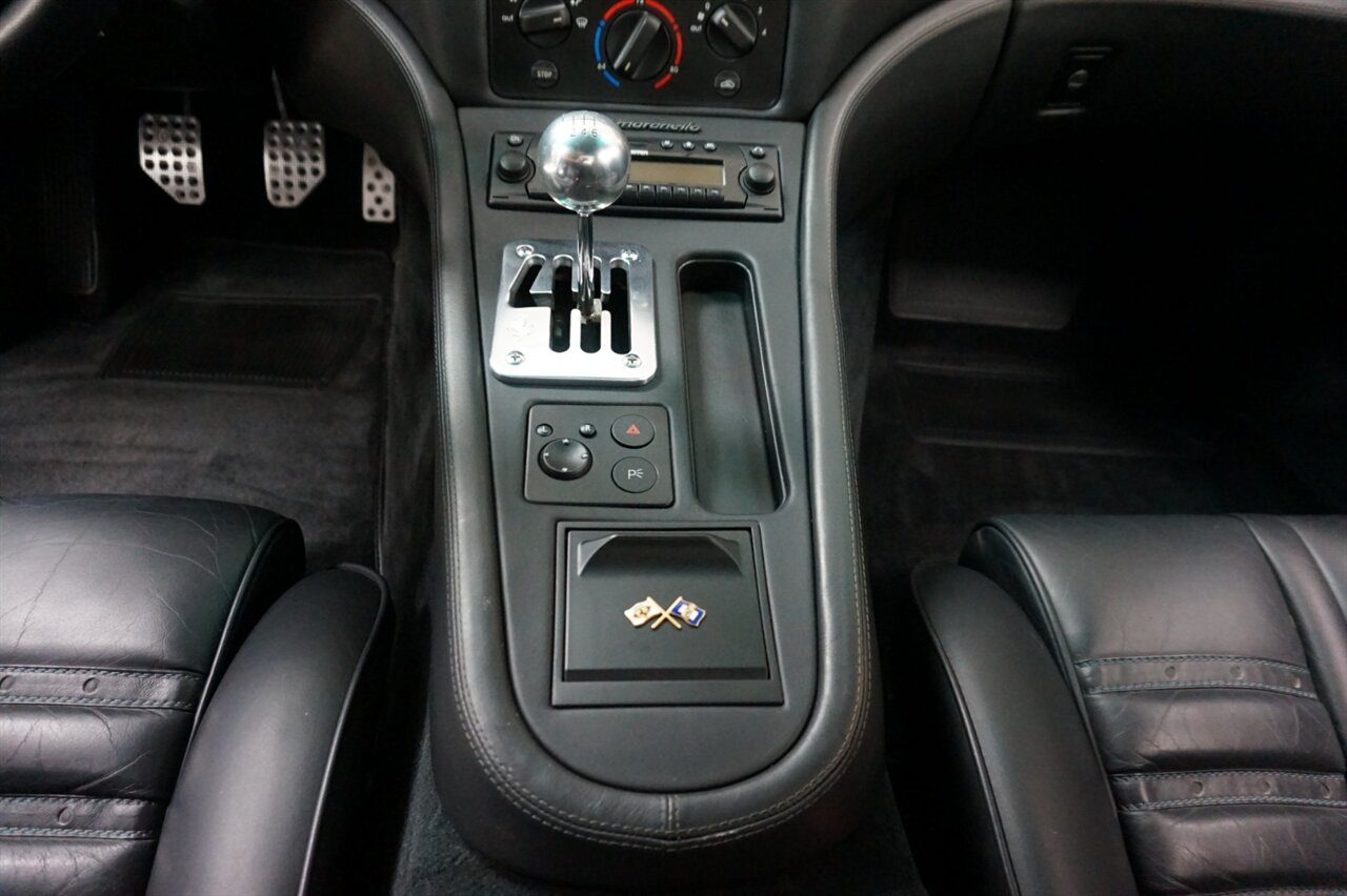 2000 Ferrari 550 Maranello   - Photo 14 - Naples, FL 34104