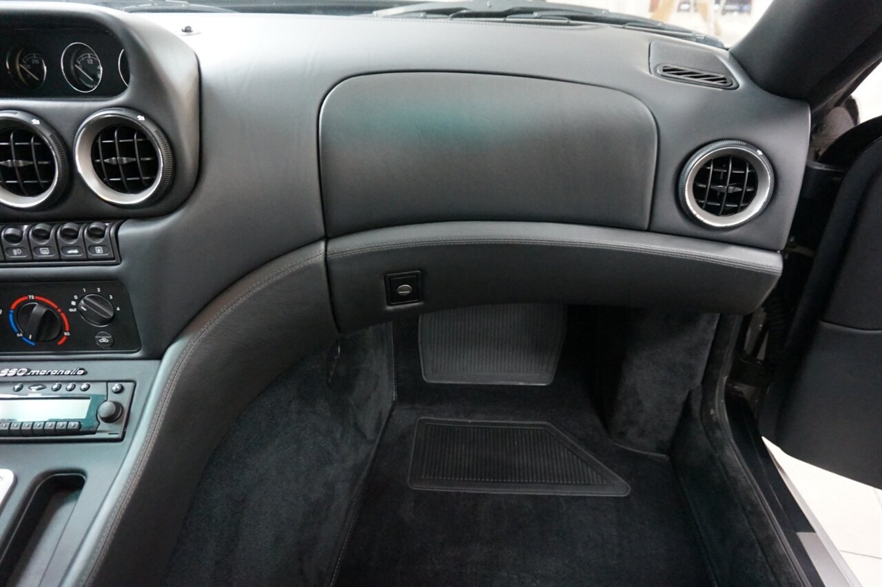 2000 Ferrari 550 Maranello   - Photo 15 - Naples, FL 34104