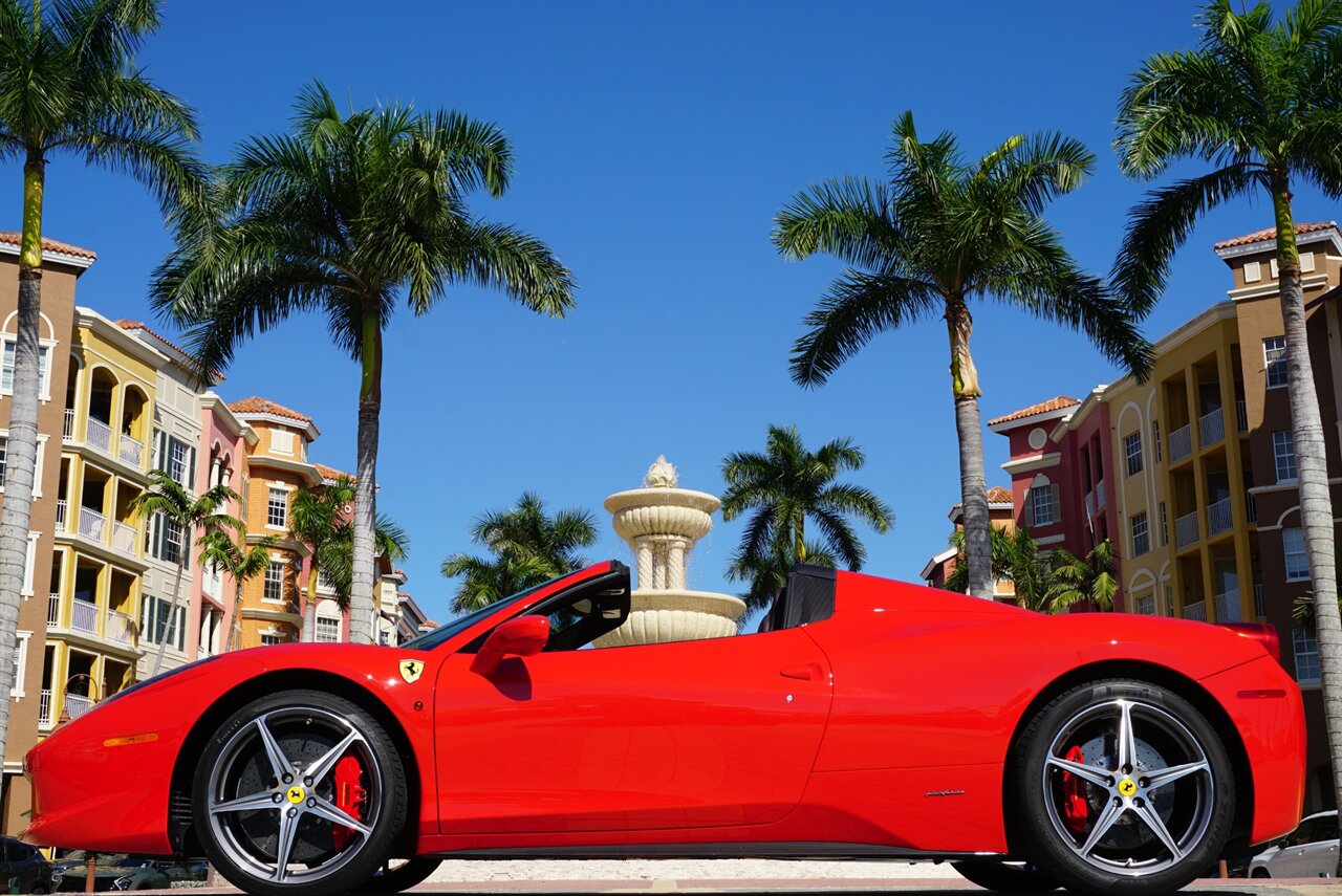 2013 Ferrari 458 Spider   - Photo 32 - Naples, FL 34104