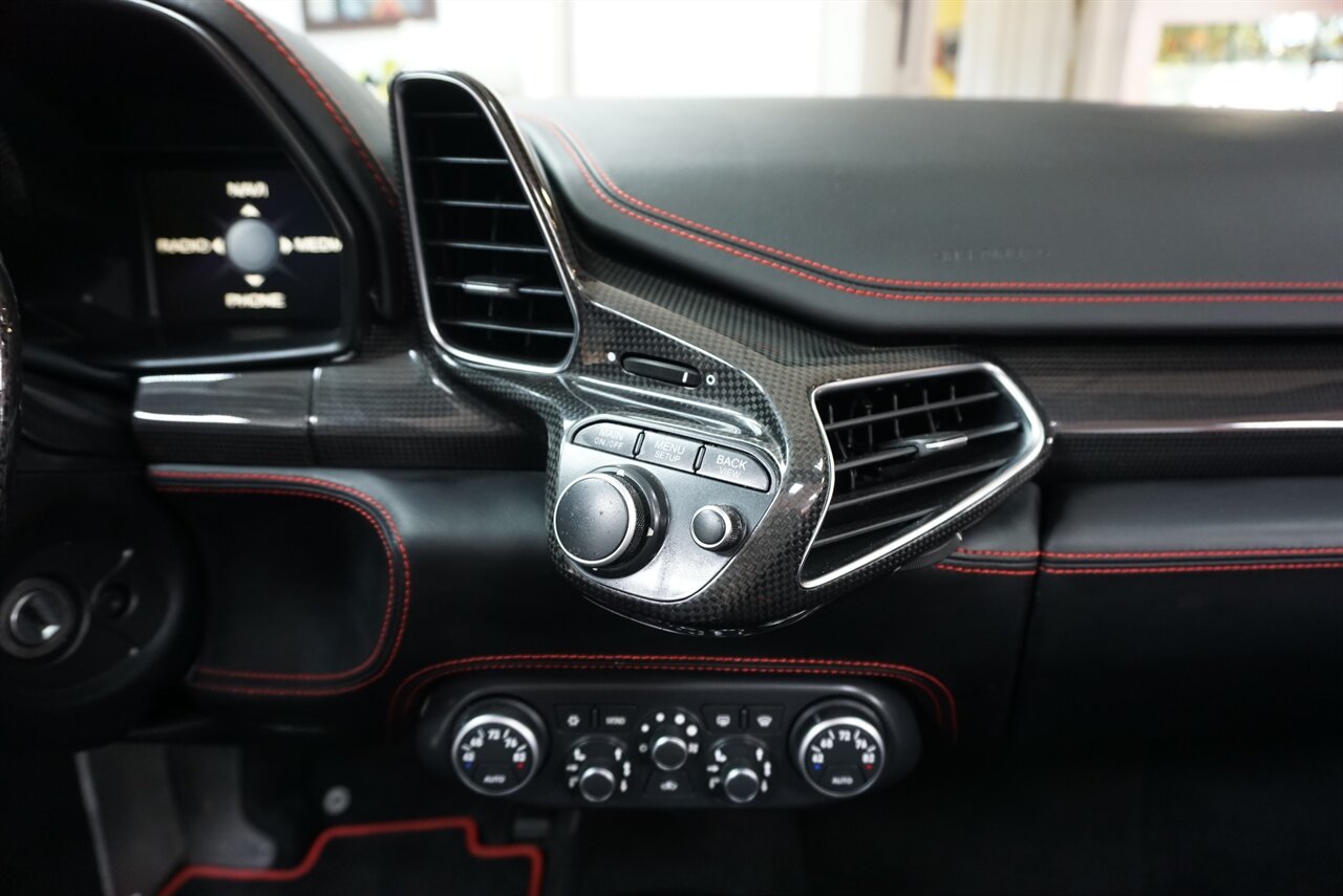 2013 Ferrari 458 Spider   - Photo 13 - Naples, FL 34104