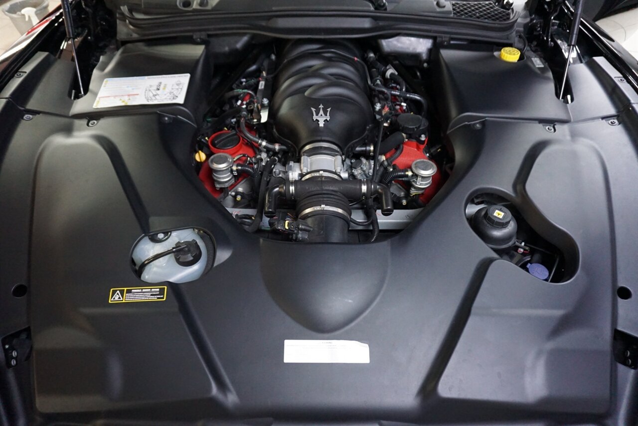 2018 Maserati GranTurismo Sport   - Photo 6 - Naples, FL 34104