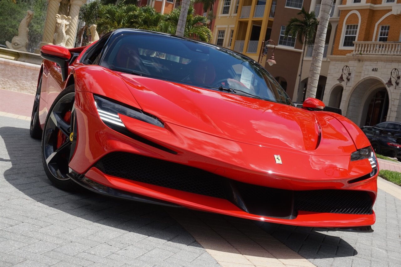 2021 Ferrari SF90 Stradale Assetto Fiorano   - Photo 68 - Naples, FL 34104