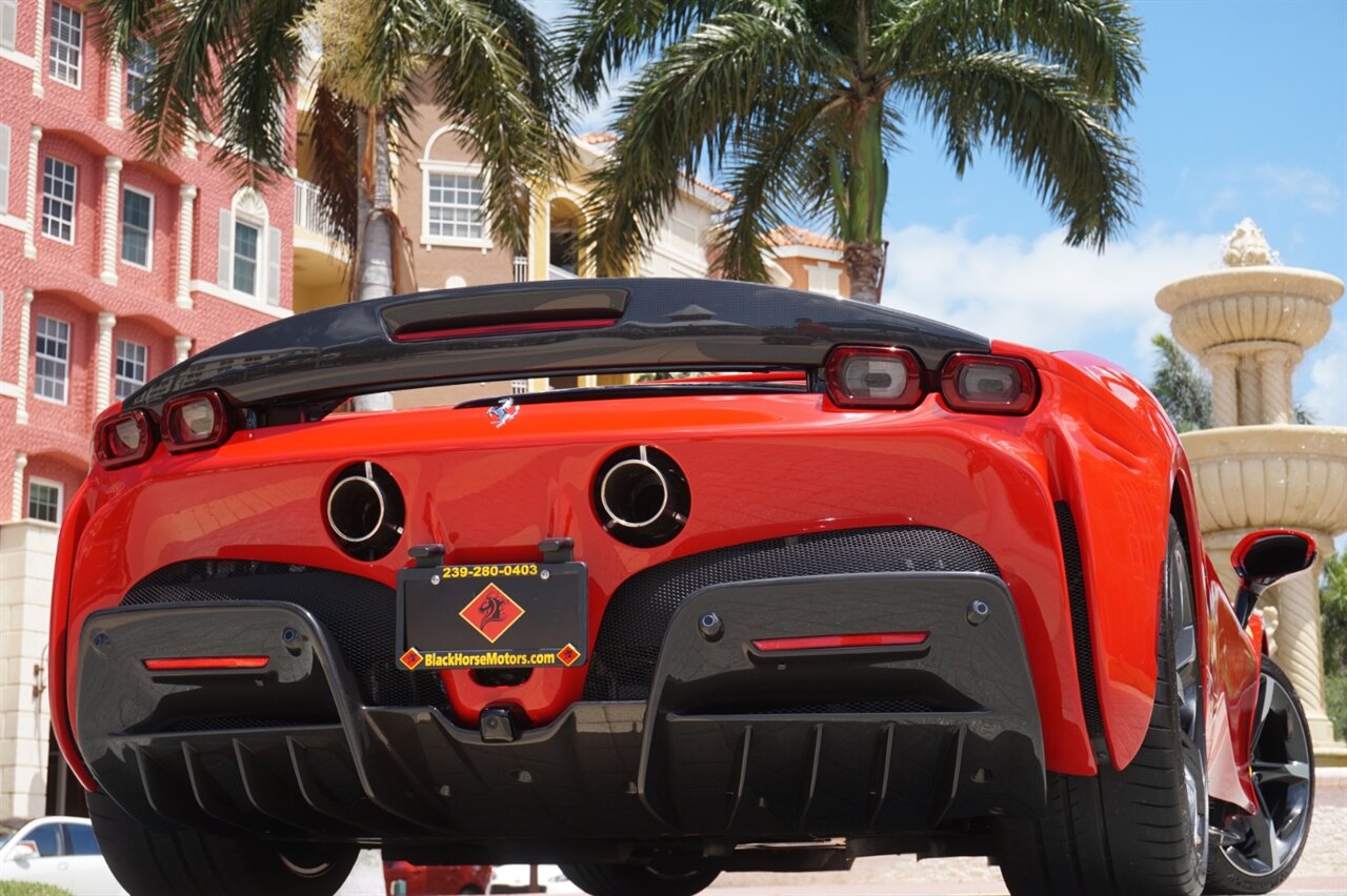 2021 Ferrari SF90 Stradale Assetto Fiorano   - Photo 54 - Naples, FL 34104