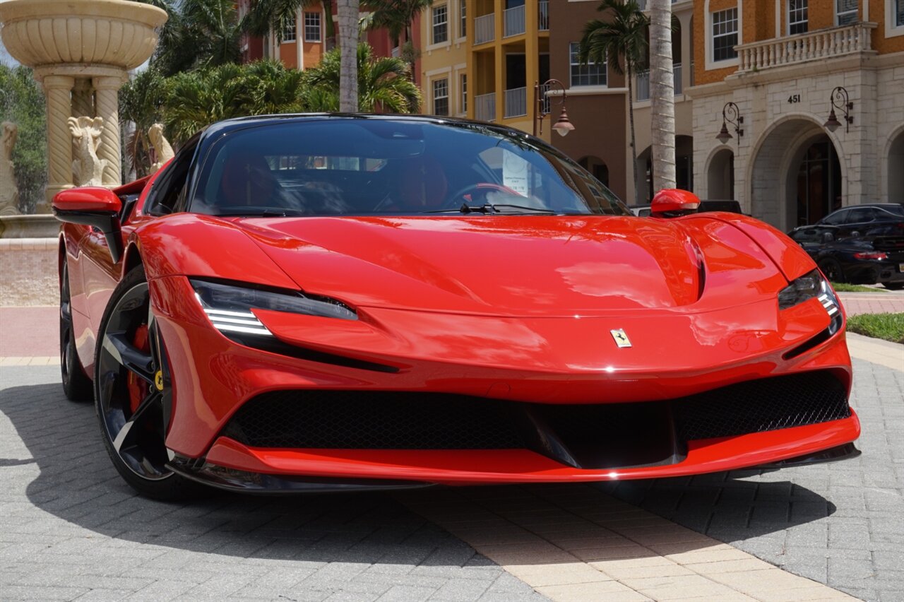 2021 Ferrari SF90 Stradale Assetto Fiorano   - Photo 48 - Naples, FL 34104