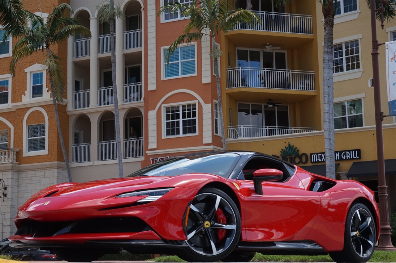 2021 Ferrari SF90 Stradale Assetto Fiorano   - Photo 33 - Naples, FL 34104