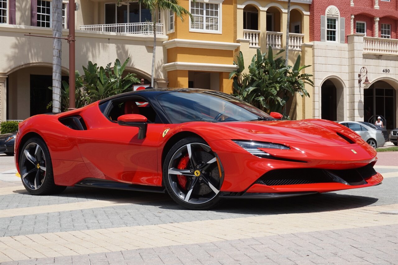 2021 Ferrari SF90 Stradale Assetto Fiorano   - Photo 8 - Naples, FL 34104