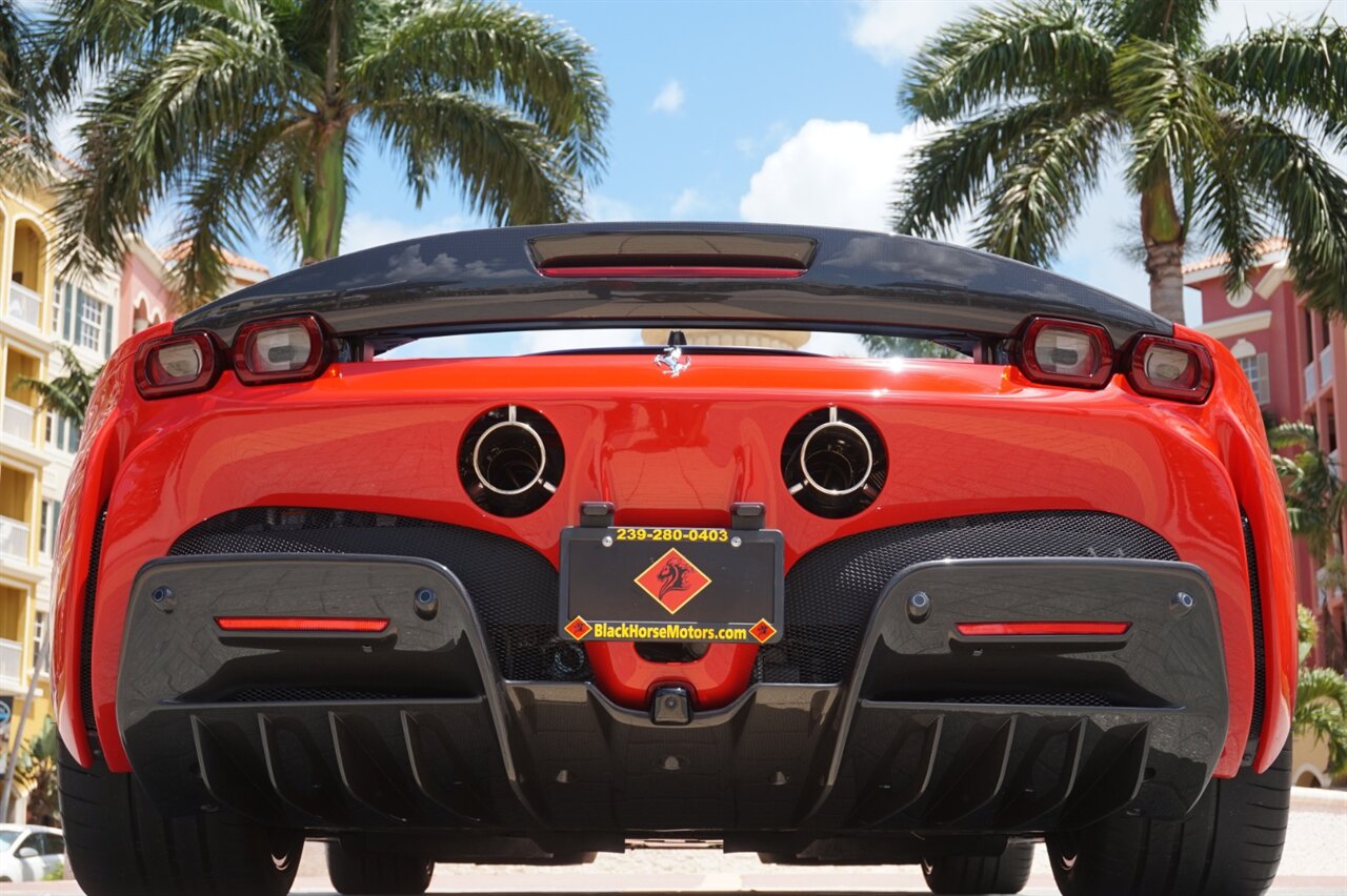 2021 Ferrari SF90 Stradale Assetto Fiorano   - Photo 53 - Naples, FL 34104