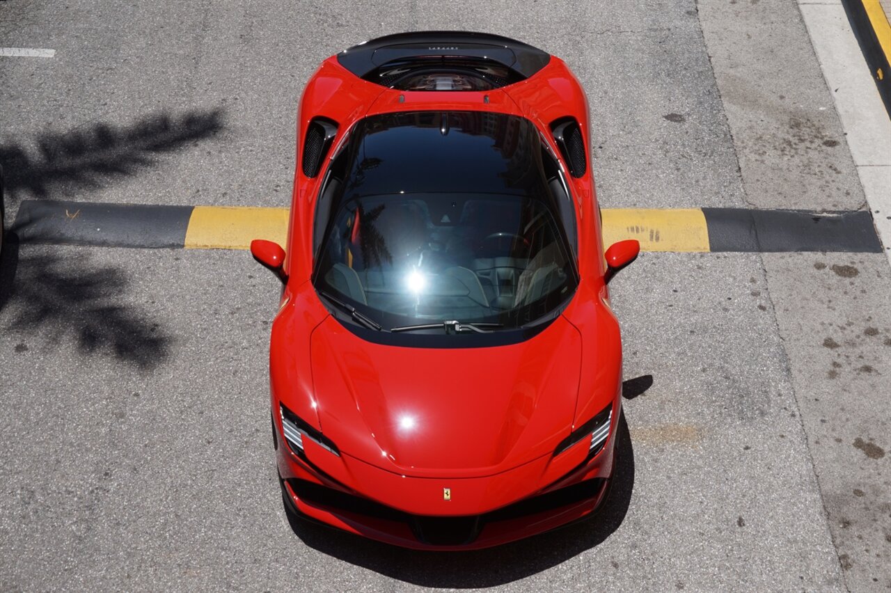 2021 Ferrari SF90 Stradale Assetto Fiorano   - Photo 61 - Naples, FL 34104