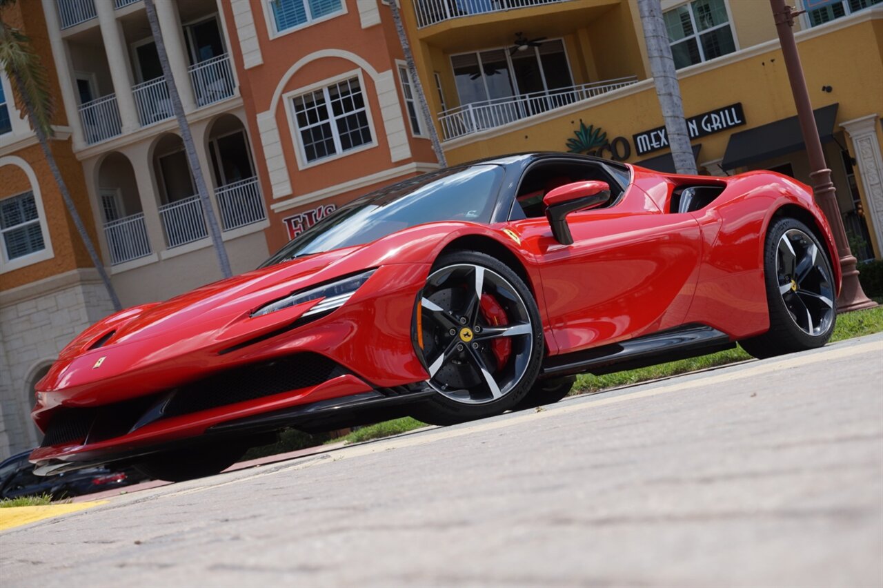 2021 Ferrari SF90 Stradale Assetto Fiorano   - Photo 70 - Naples, FL 34104