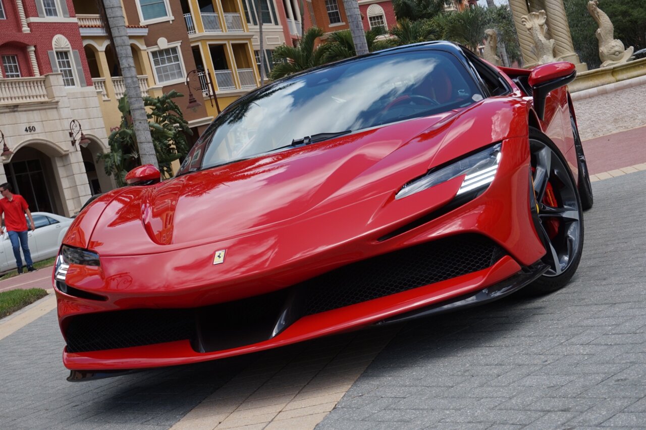 2021 Ferrari SF90 Stradale Assetto Fiorano   - Photo 69 - Naples, FL 34104