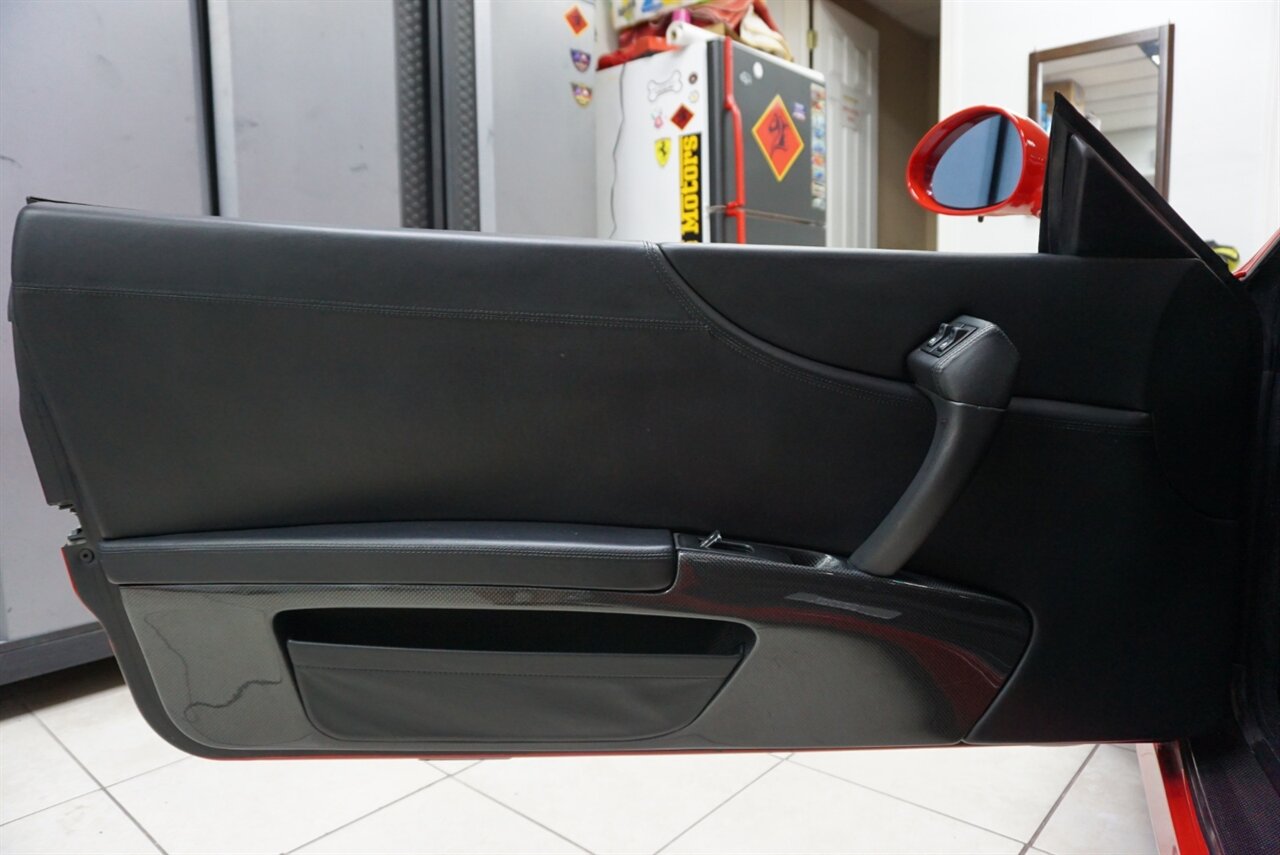 2001 Ferrari 550 Maranello - Photo 10 - Naples, FL 34104