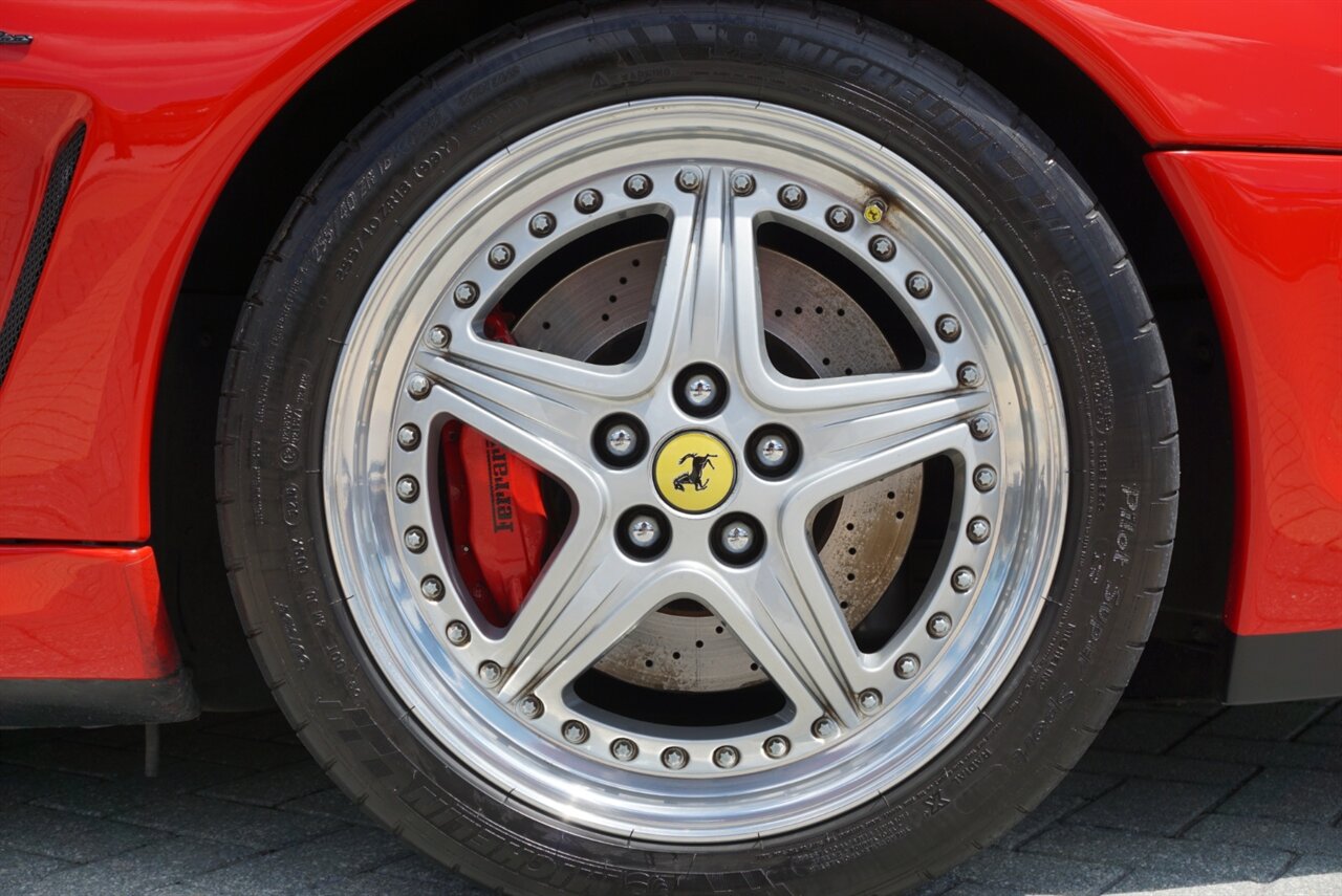 2001 Ferrari 550 Maranello - Photo 28 - Naples, FL 34104