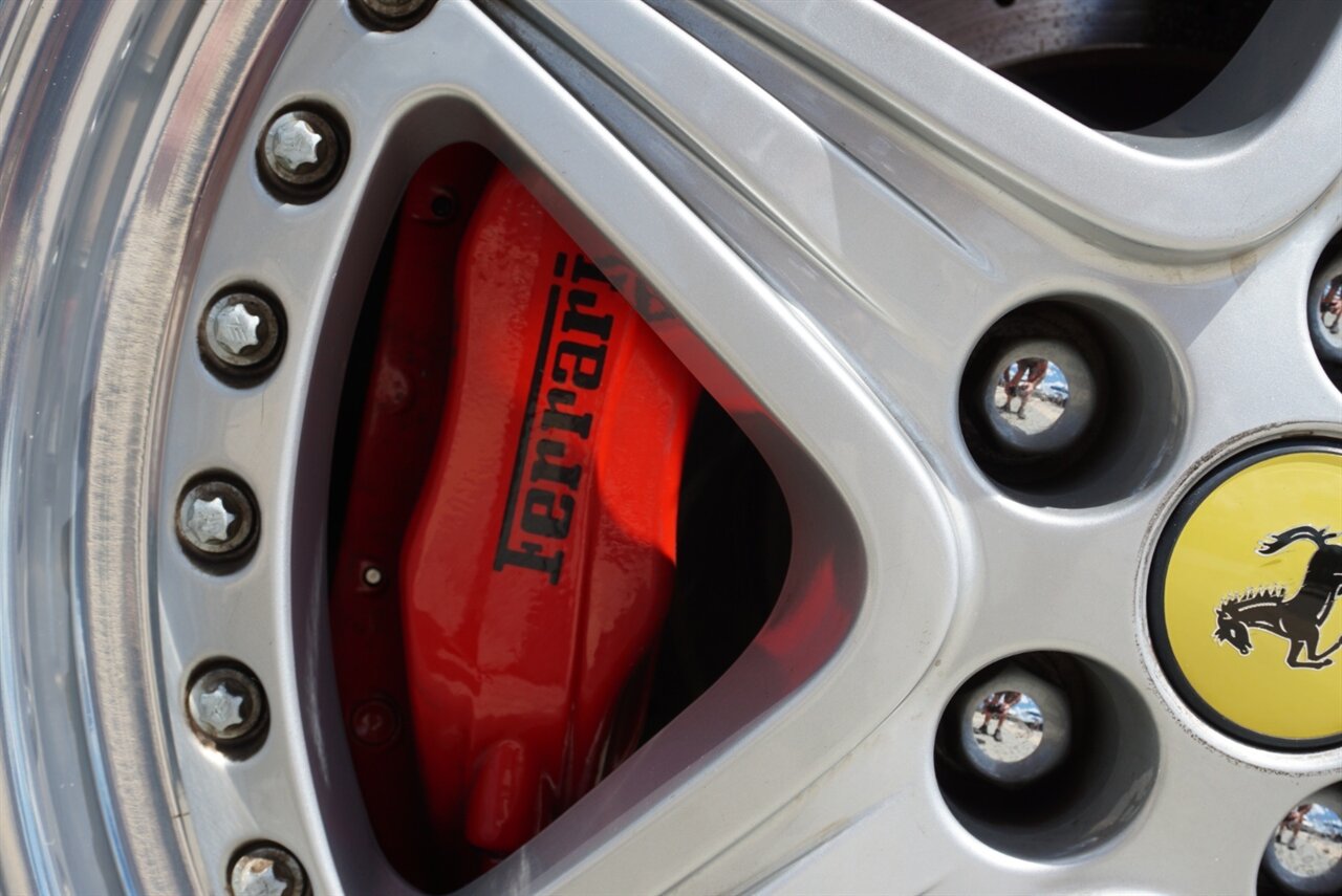 2001 Ferrari 550 Maranello - Photo 31 - Naples, FL 34104