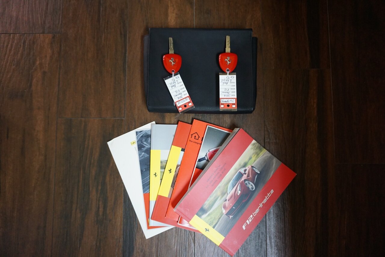 2016 Ferrari F12 berlinetta   - Photo 26 - Naples, FL 34104