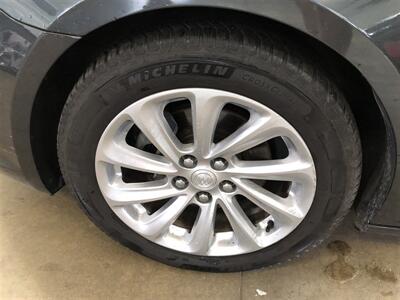 2015 Buick Lacrosse Leather   - Photo 22 - Saint Louis, MI 48880-9800