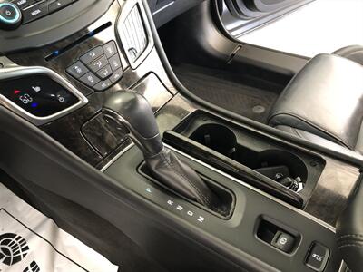 2015 Buick Lacrosse Leather   - Photo 12 - Saint Louis, MI 48880-9800