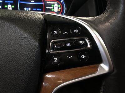 2017 Cadillac Escalade Premium Luxury   - Photo 12 - Saint Louis, MI 48880-9800