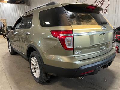 2013 Ford Explorer XLT   - Photo 3 - Saint Louis, MI 48880-9800