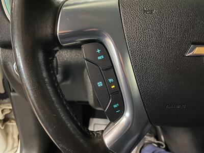 2014 Chevrolet Traverse LT   - Photo 11 - Saint Louis, MI 48880-9800