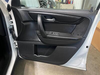 2014 Chevrolet Traverse LT   - Photo 22 - Saint Louis, MI 48880-9800