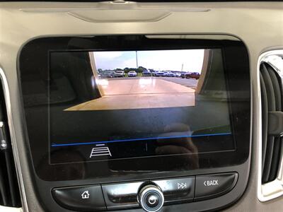 2020 Chevrolet Malibu LT   - Photo 12 - Saint Louis, MI 48880-9800