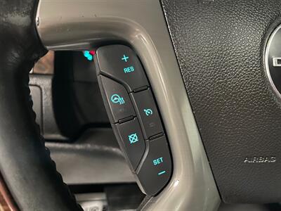 2013 GMC Yukon XL Denali   - Photo 12 - Saint Louis, MI 48880-9800