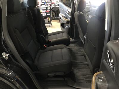 2021 GMC Acadia SLE   - Photo 21 - Saint Louis, MI 48880-9800