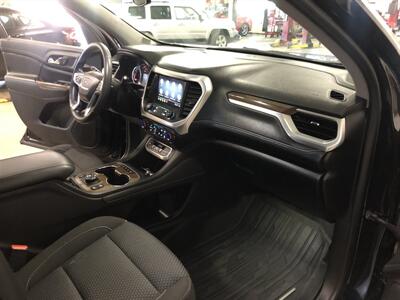 2021 GMC Acadia SLE   - Photo 19 - Saint Louis, MI 48880-9800