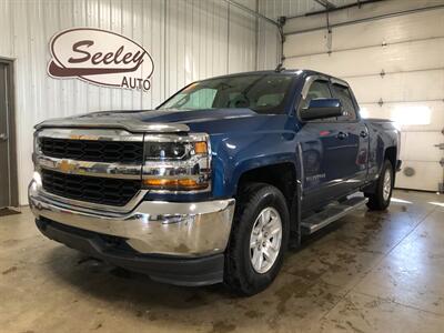 2017 Chevrolet Silverado 1500 LT   - Photo 2 - Saint Louis, MI 48880-9800
