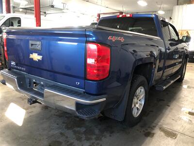 2017 Chevrolet Silverado 1500 LT   - Photo 7 - Saint Louis, MI 48880-9800