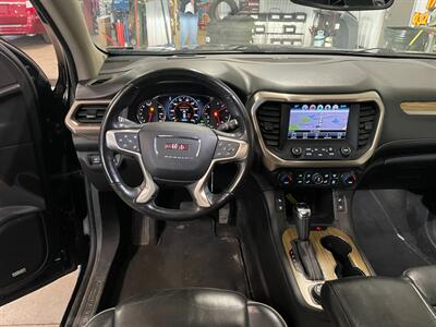 2017 GMC Acadia Denali   - Photo 10 - Saint Louis, MI 48880-9800